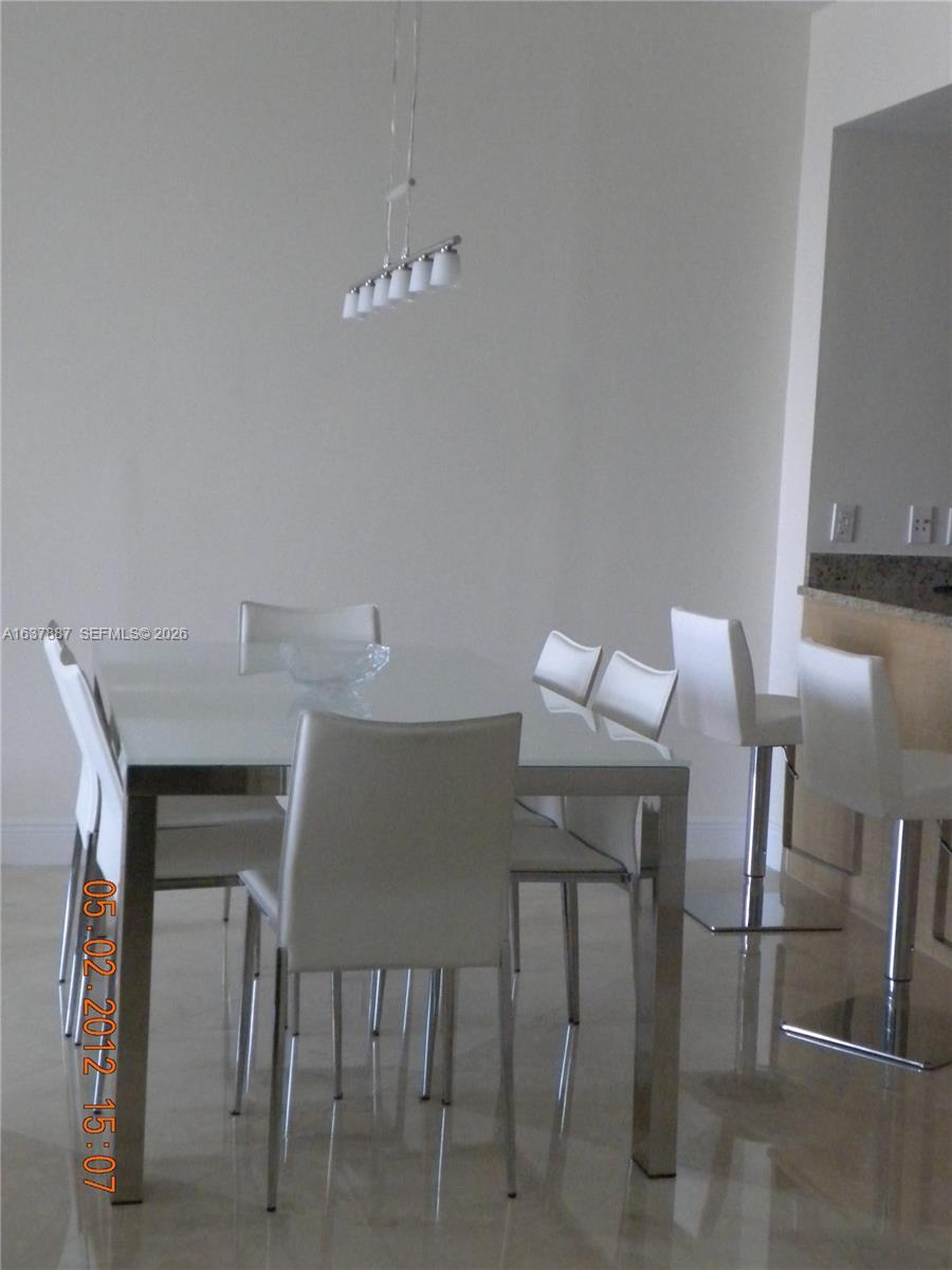 Hallandale Beach, FL 33009 photo 5