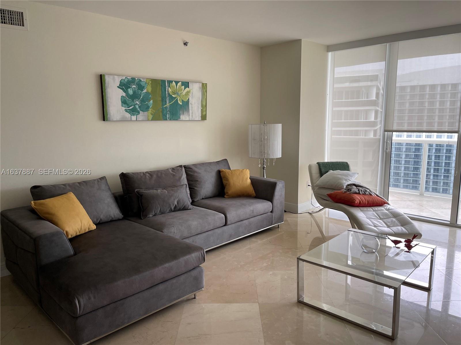 Hallandale Beach, FL 33009 photo 4