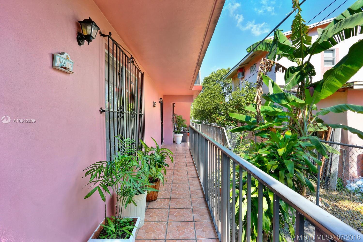 519 NW 10th Ave, Miami FL 33136 photo 4
