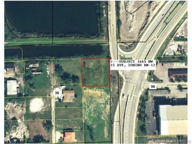 1665 NW 15th Ave, Pompano Beach FL 33069 photo 4