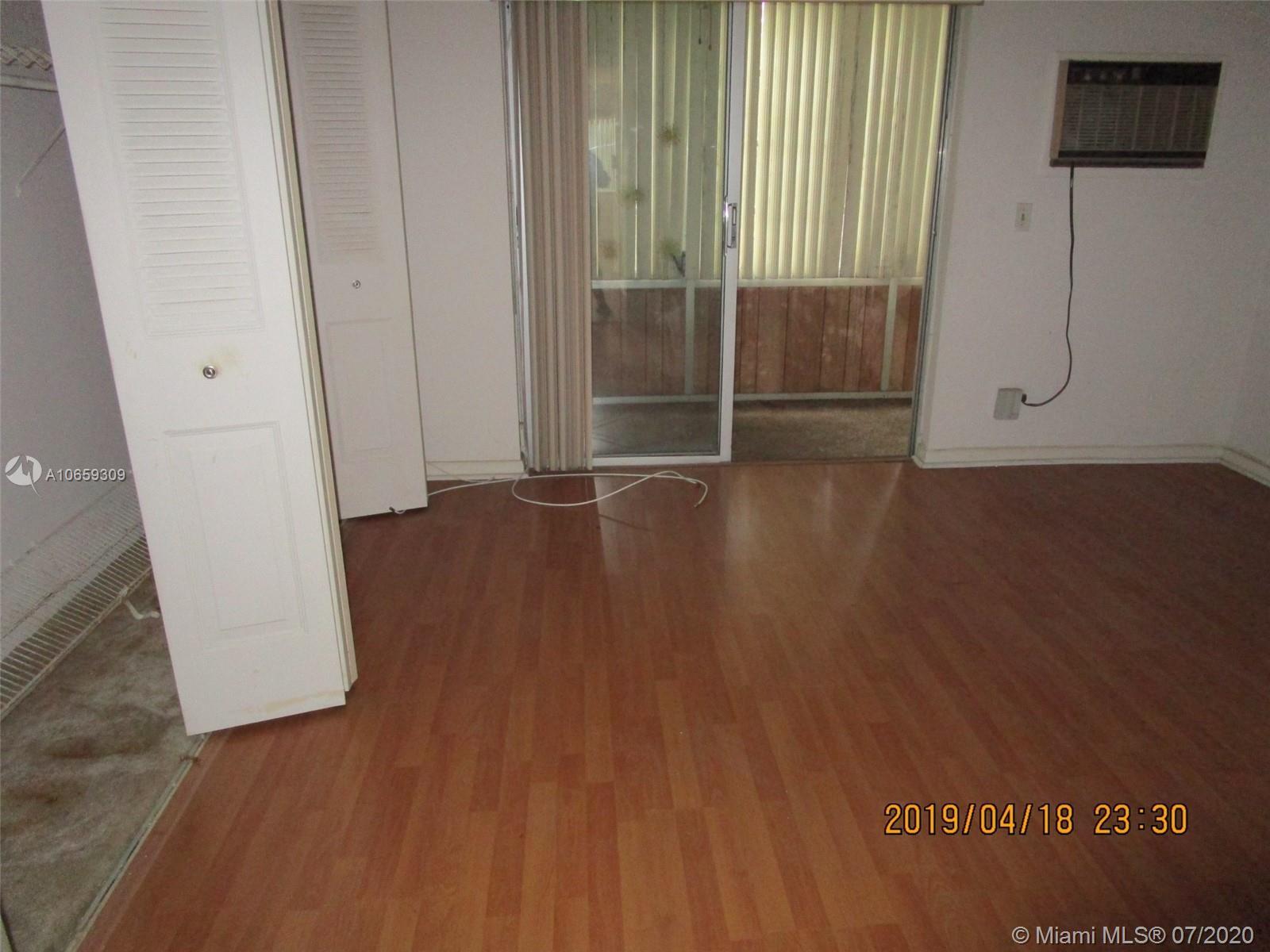 487 Durham Q # 487, Deerfield Beach FL 33442 photo 4