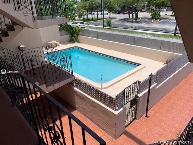 1230 NE 139th St # 405, North Miami FL 33161 photo 2