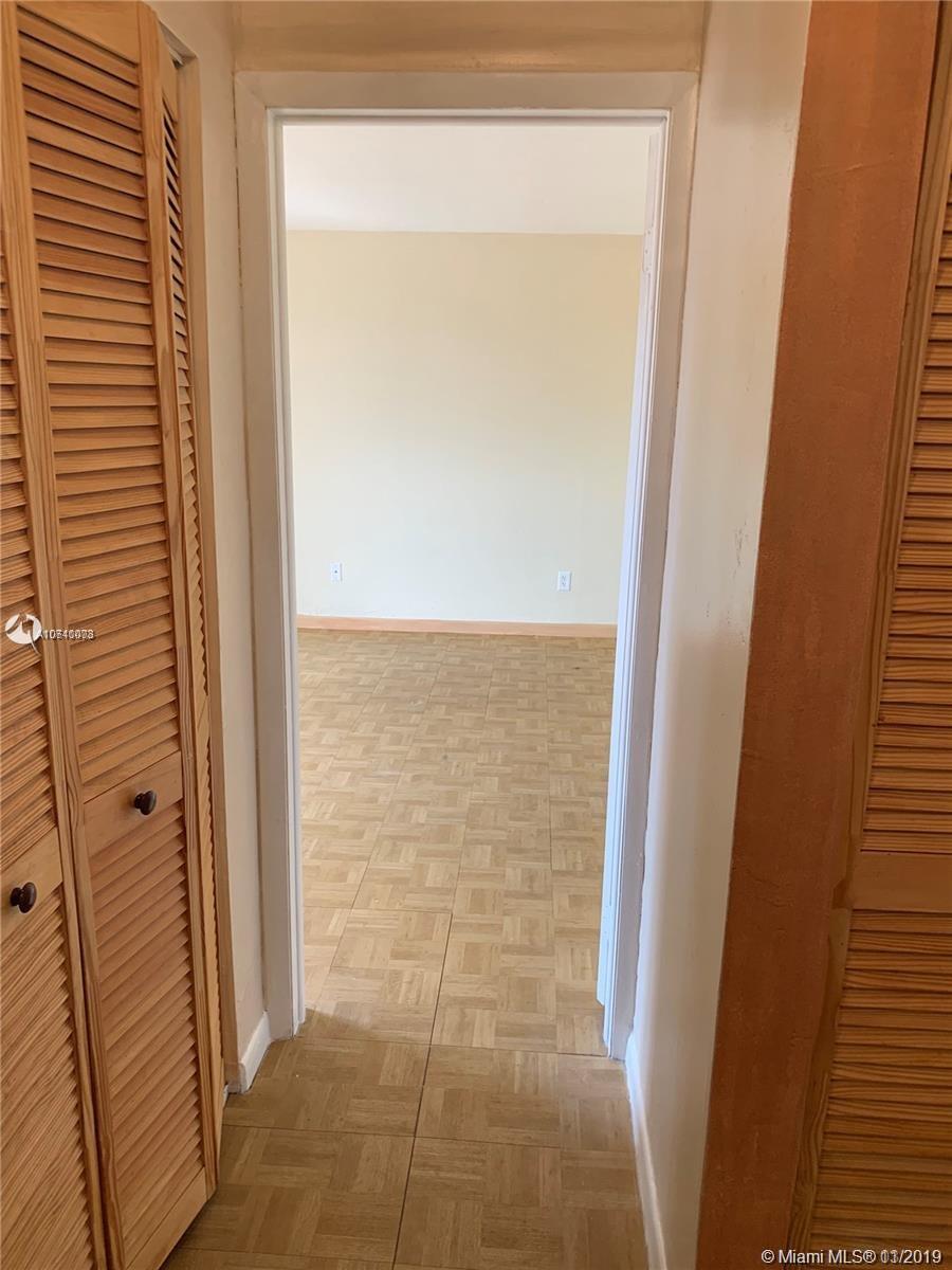 1230 NE 139th St # 405, North Miami FL 33161 photo 5