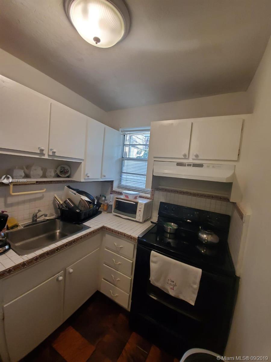 13655 NE 10th Ave # 308, North Miami FL 33161 photo 4
