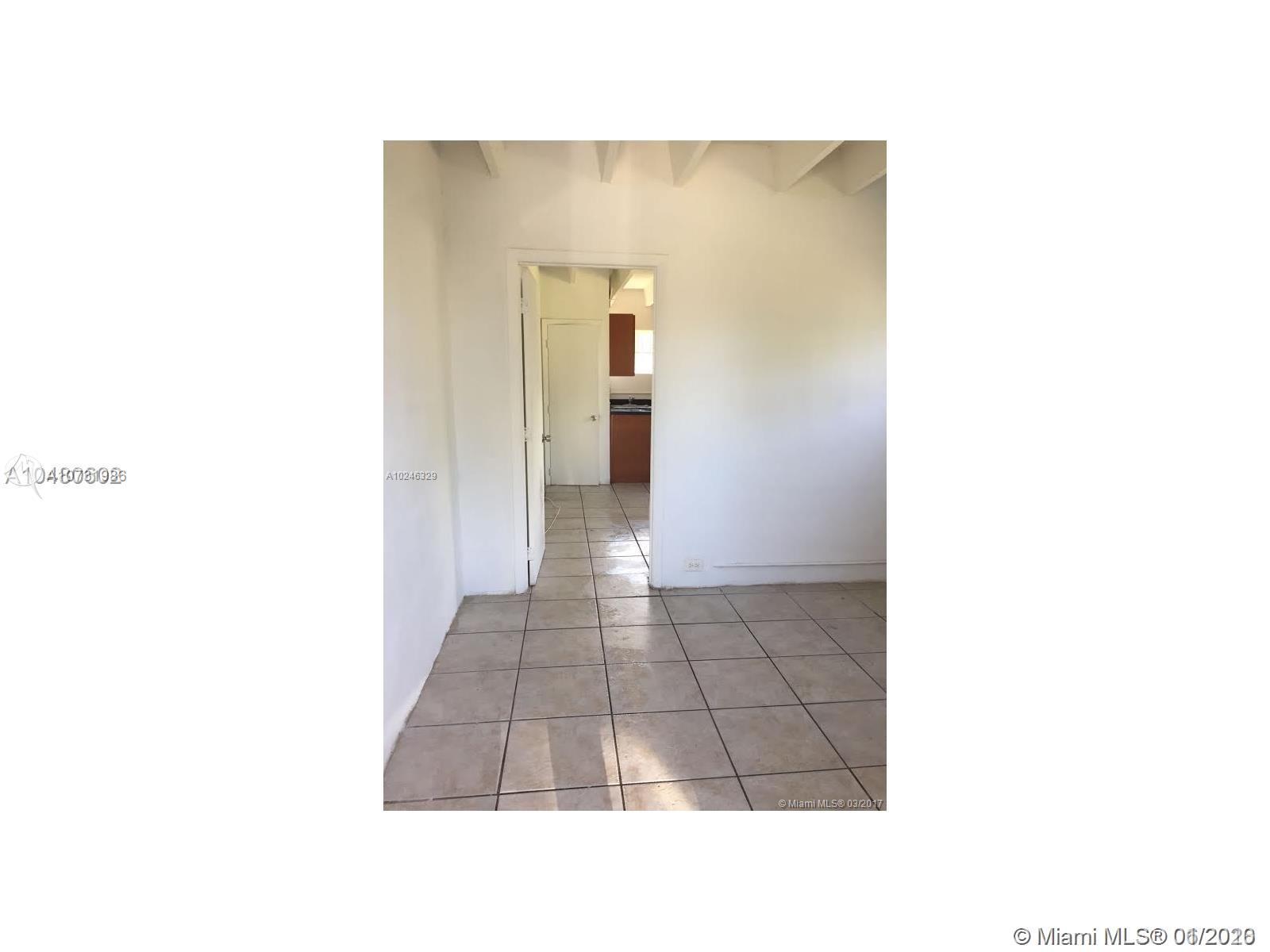 436 SW 8th Ave # 3, Homestead FL 33030 photo 4