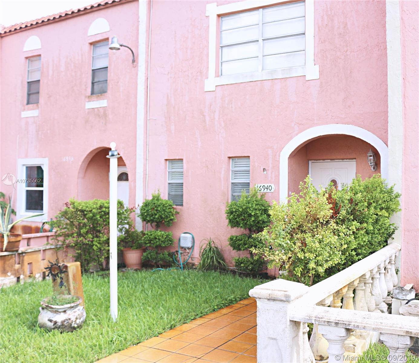 16940 NW 55th Ave # D6, Miami Gardens FL 33055 photo 2