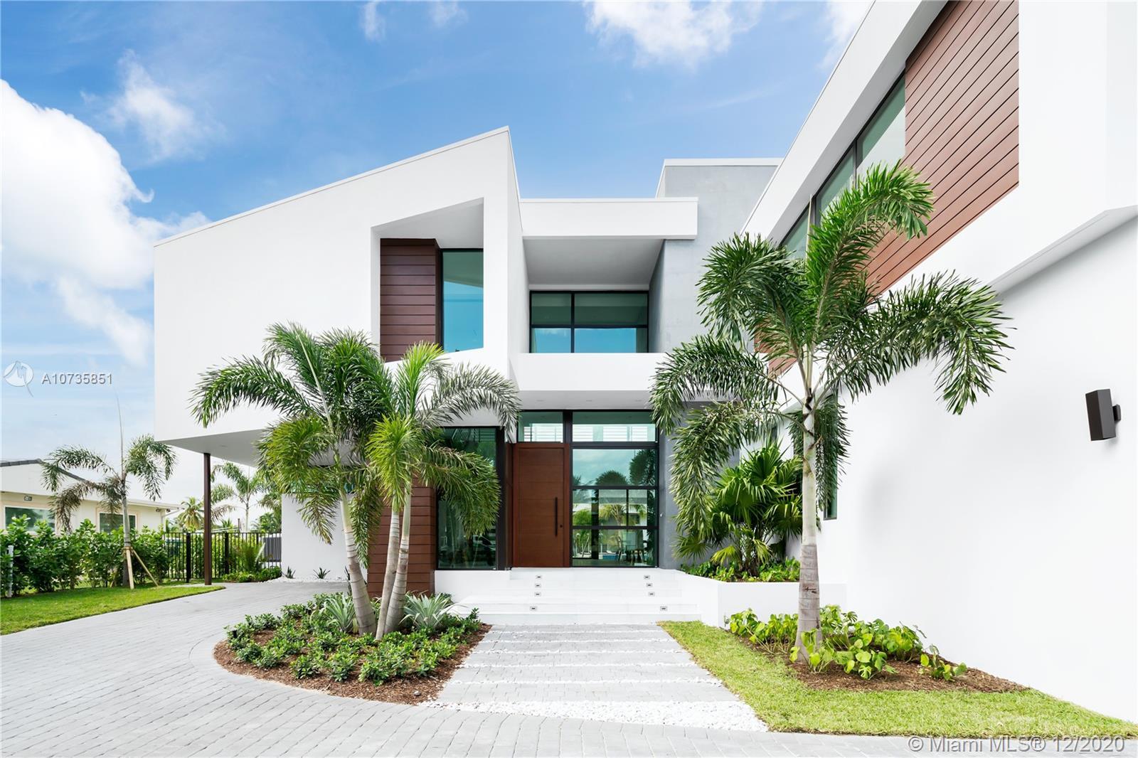 500 Oleander Dr, Hallandale Beach FL 33009 photo 2