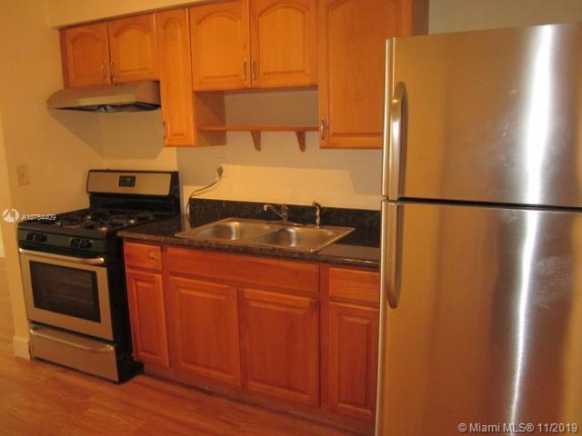 2300 SW 3rd Ave # 5, Miami FL 33129 photo 3