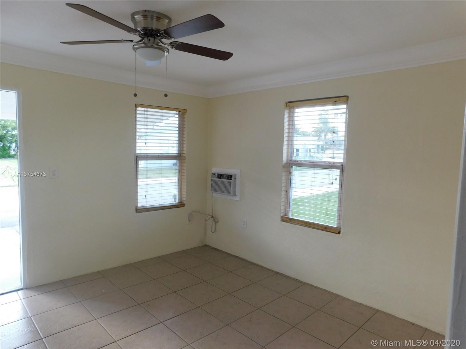 429 SW 6th Ter, Homestead FL 33030 photo 5
