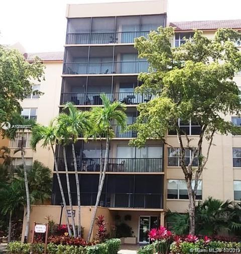 3821 Environ Blv # 408, Lauderhill FL 33319