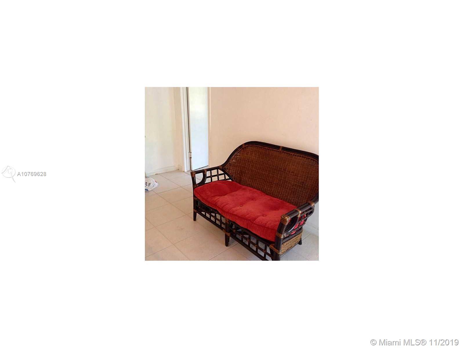 2832 NE 214th Ter # B, Aventura FL 33180