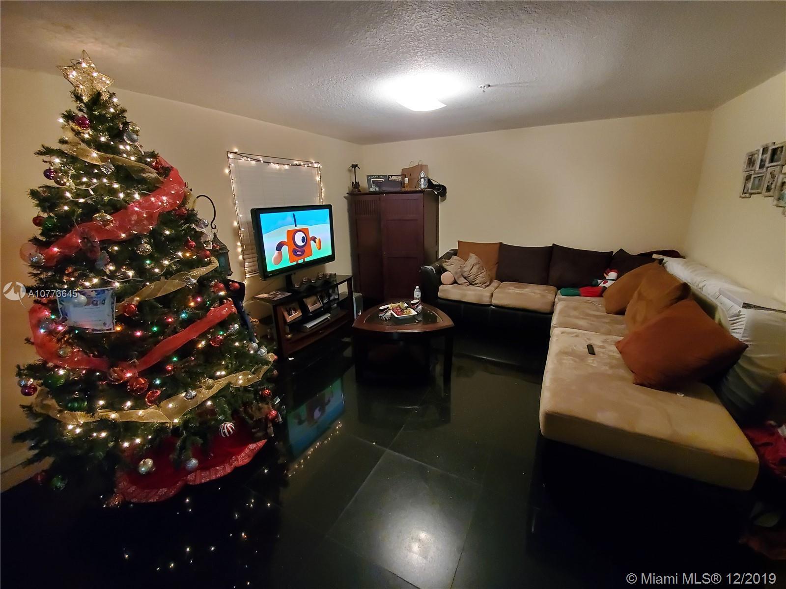 1453 SW 3rd St # 204, Miami FL 33135 photo 2