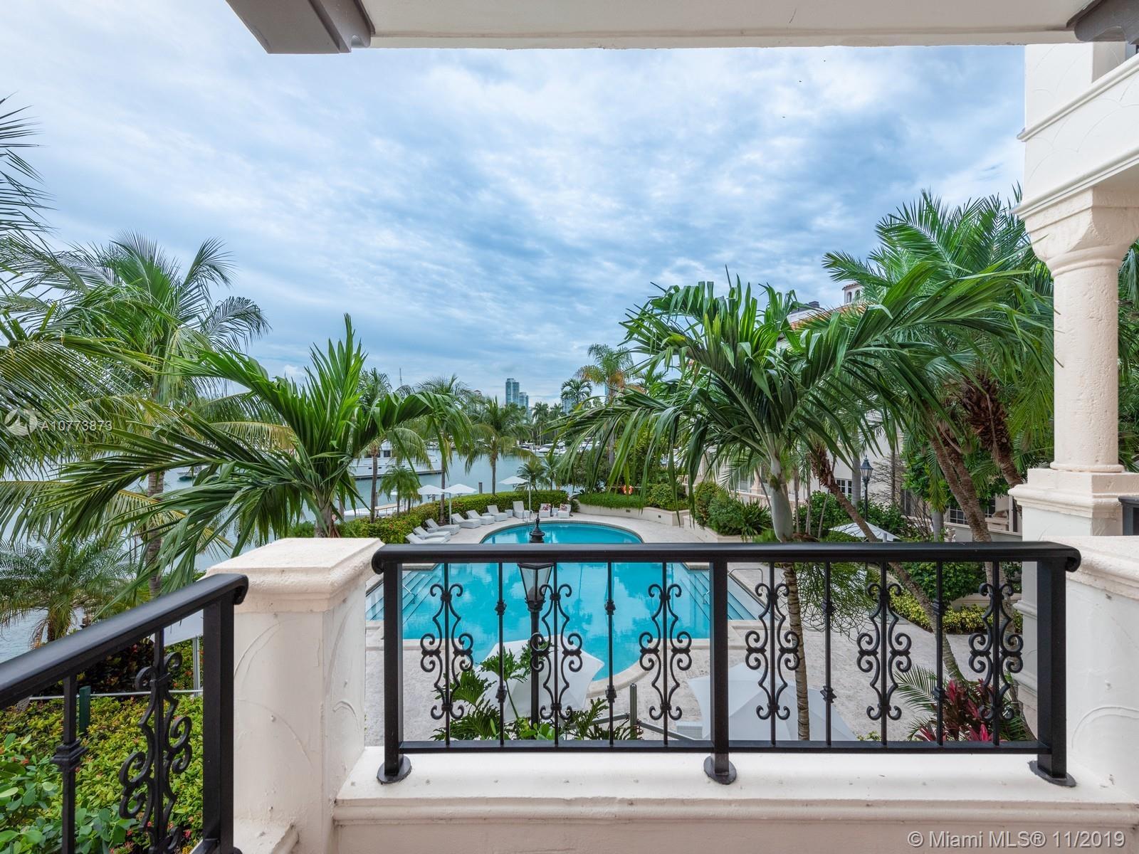 2428 Fisher Island Dr # 5208, Fisher Island FL 33109