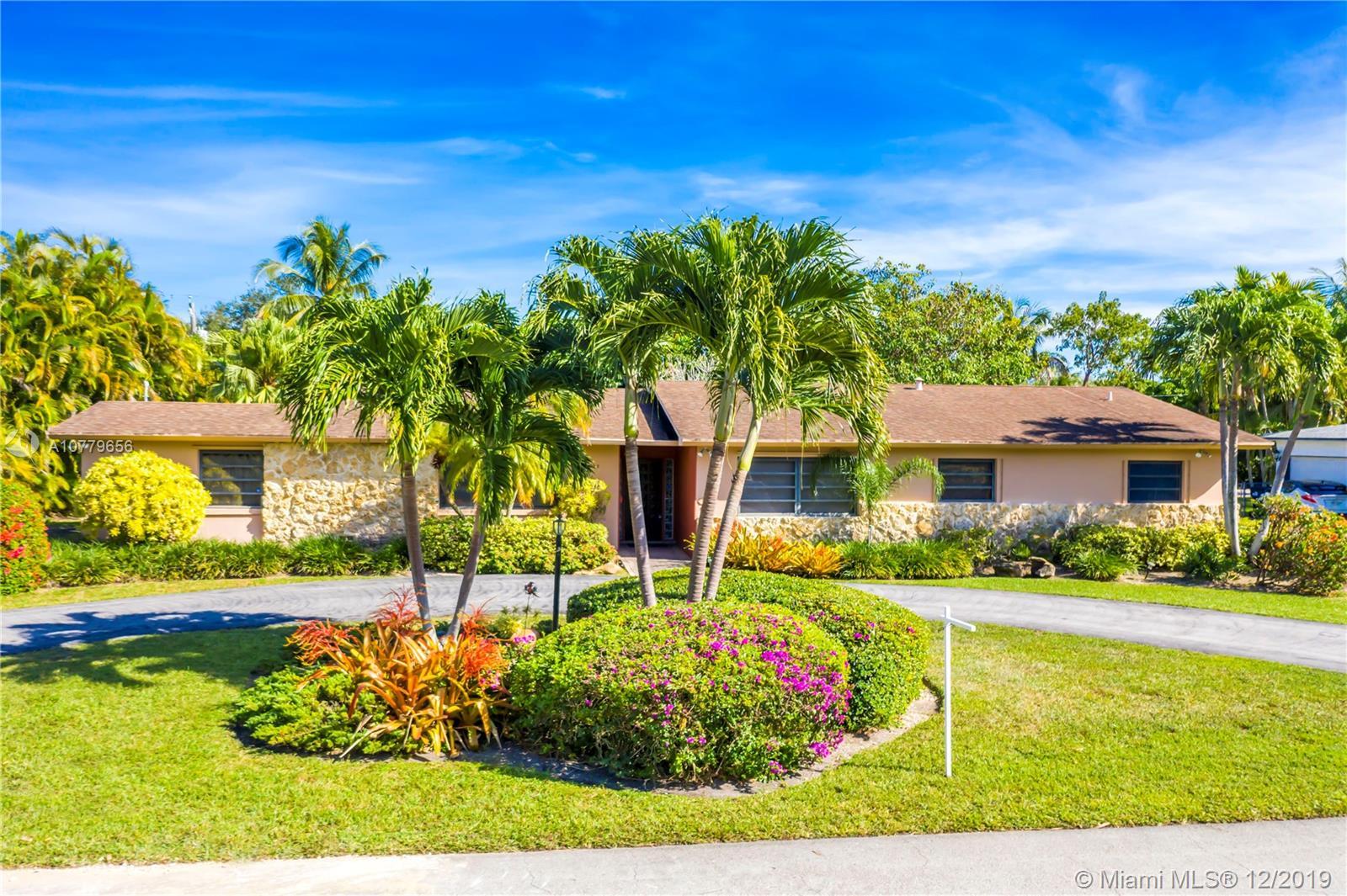 13805 SW 74th Ct, Palmetto Bay FL 33158 photo 2