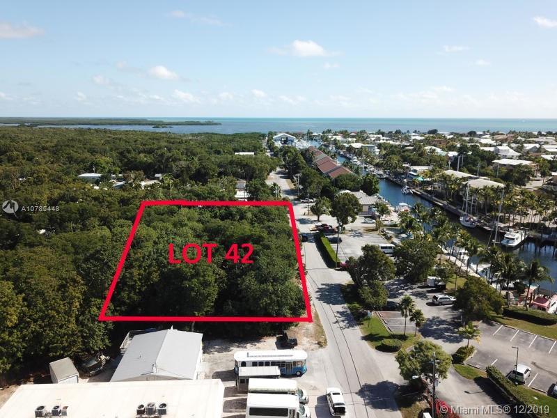 116 Ocean Dr, Key Largo FL 33037 photo 2
