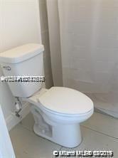 620 NE 178th St # B, Miami FL 33162 photo 4