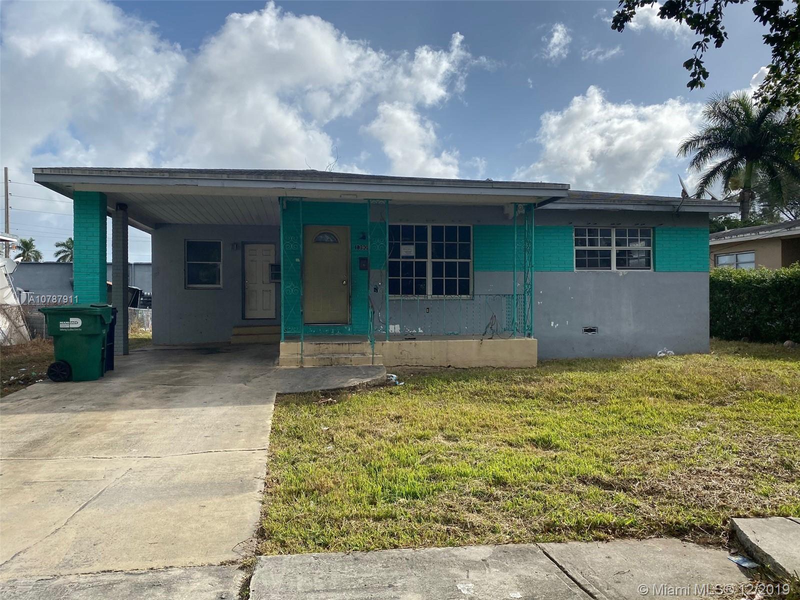 13901 NW 22nd Pl, Opa-Locka FL 33054 photo 2