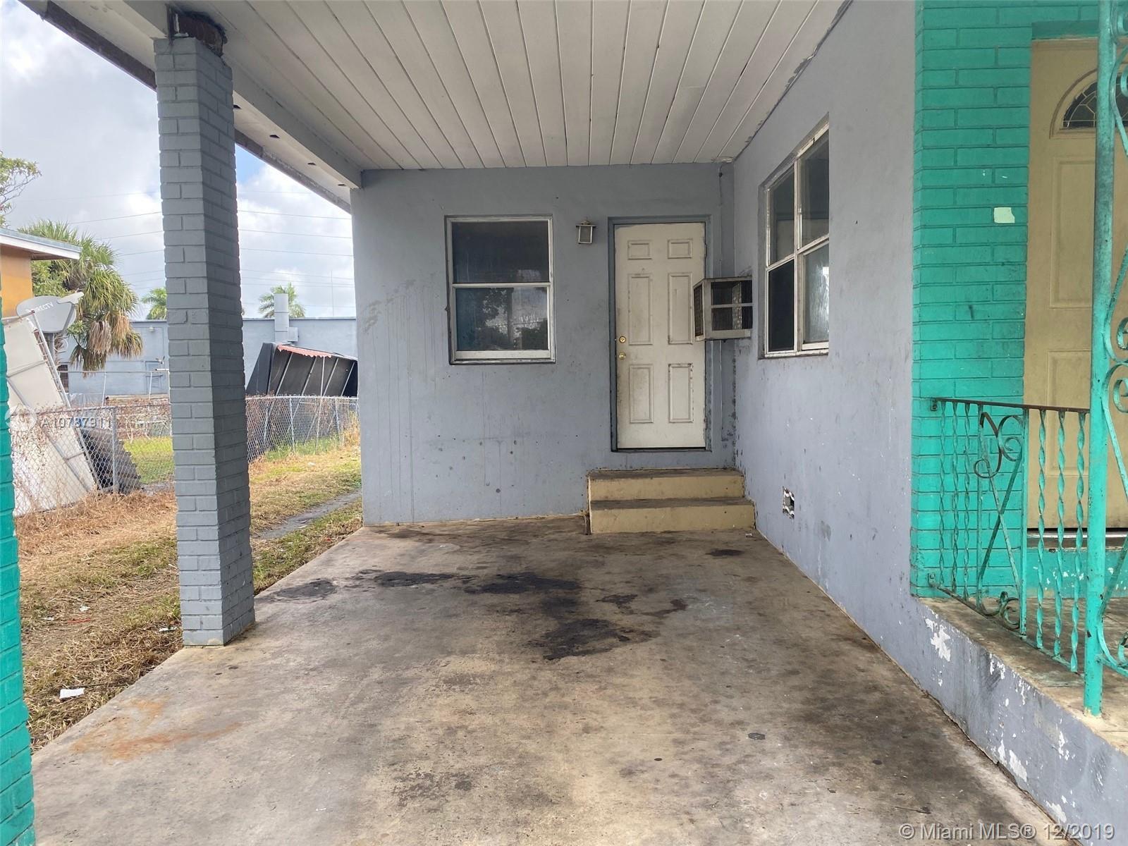 13901 NW 22nd Pl, Opa-Locka FL 33054 photo 4