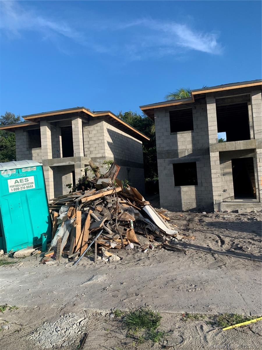 30xx NW 45 St, Miami FL 33142 photo 2