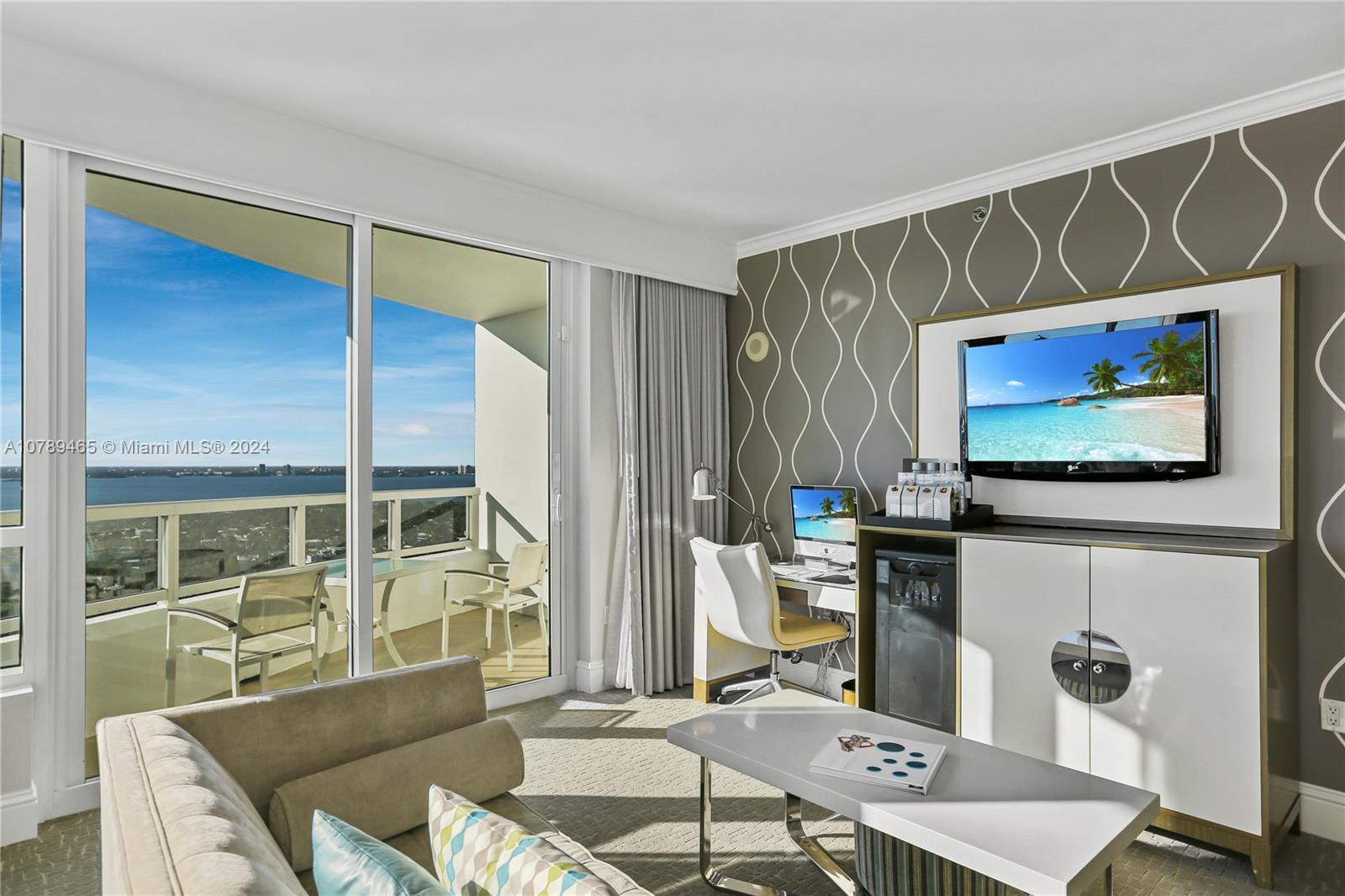 4401 Collins Ave, Miami Beach FL 33140 photo 4