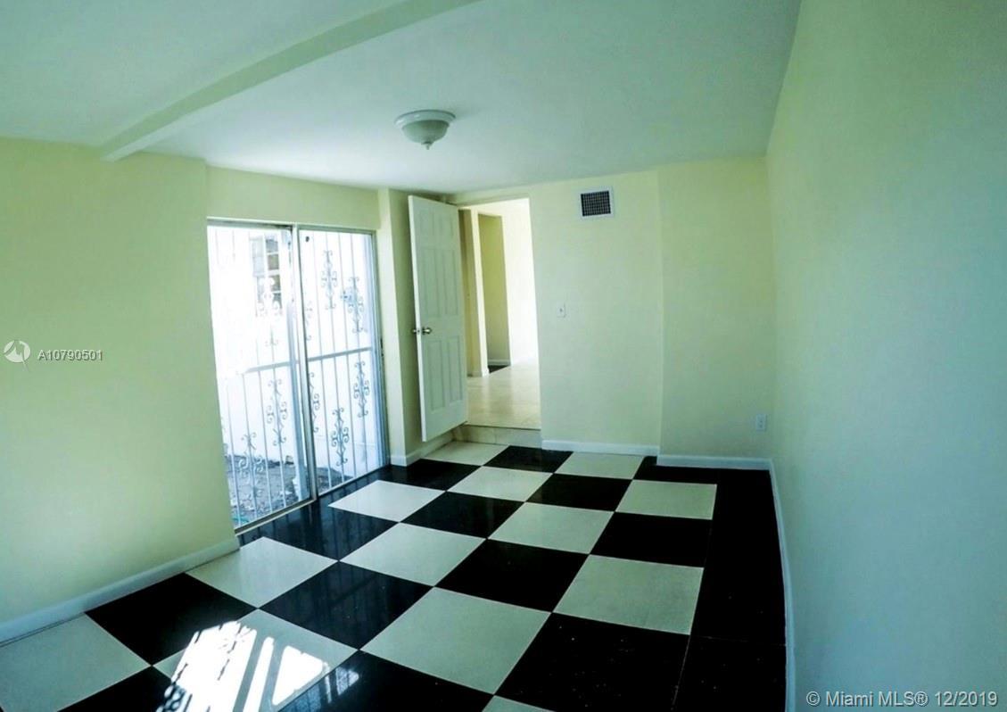 11001 NW 22nd Ct, Miami FL 33167 photo 4