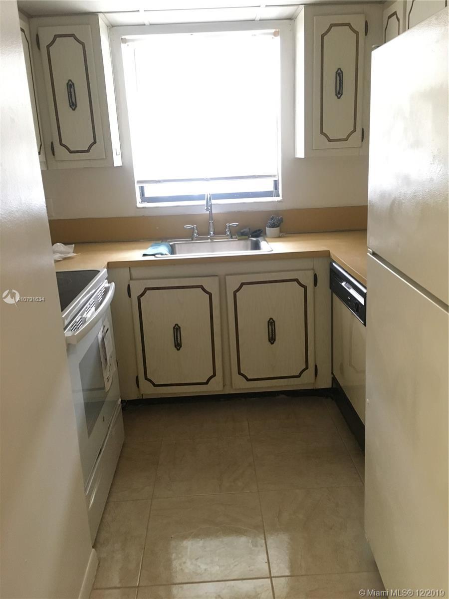 13500 NE 3rd Ct # 309, North Miami FL 33161 photo 4