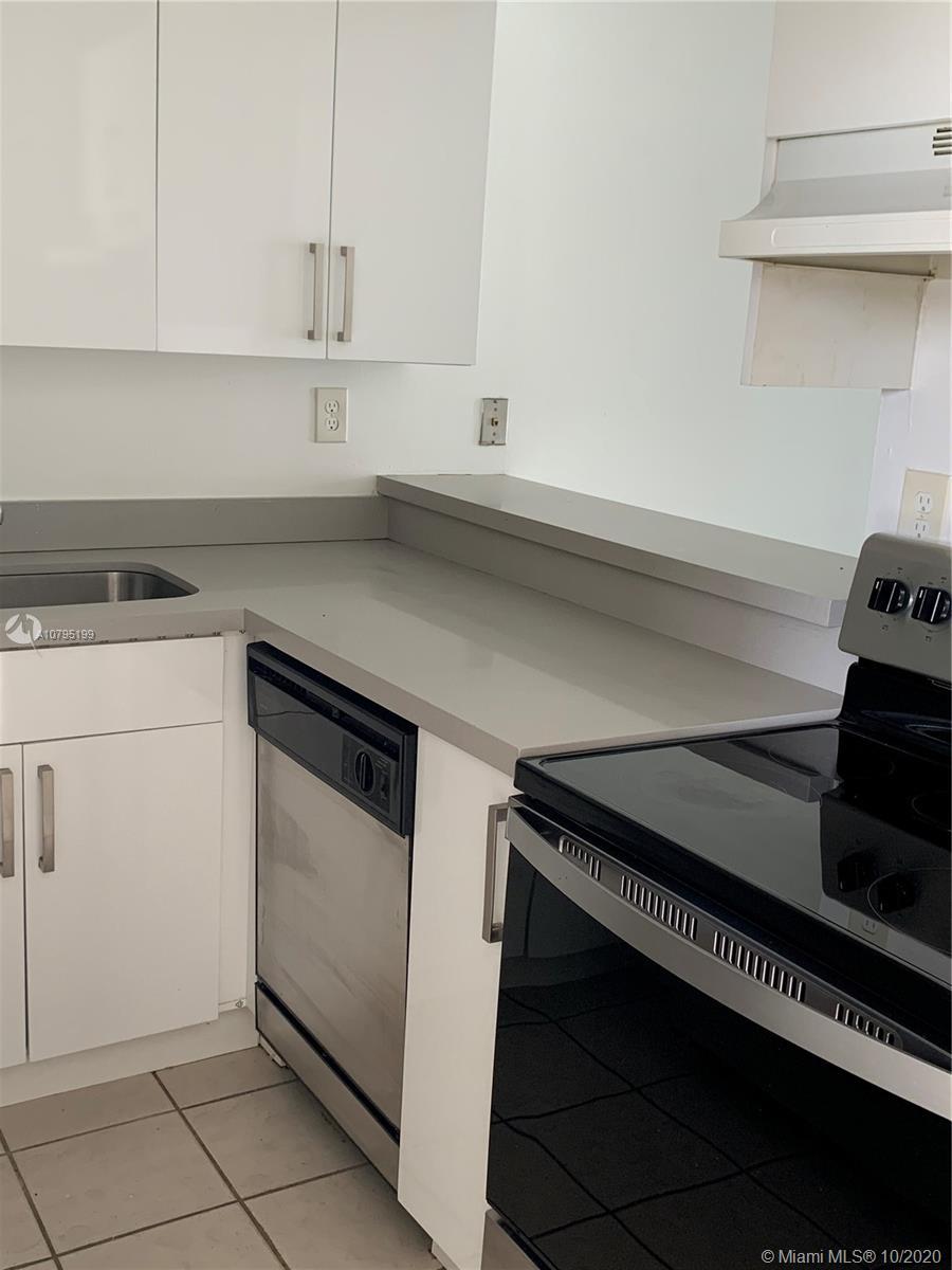 126 SW 17th Rd # 306, Miami FL 33129 photo 4