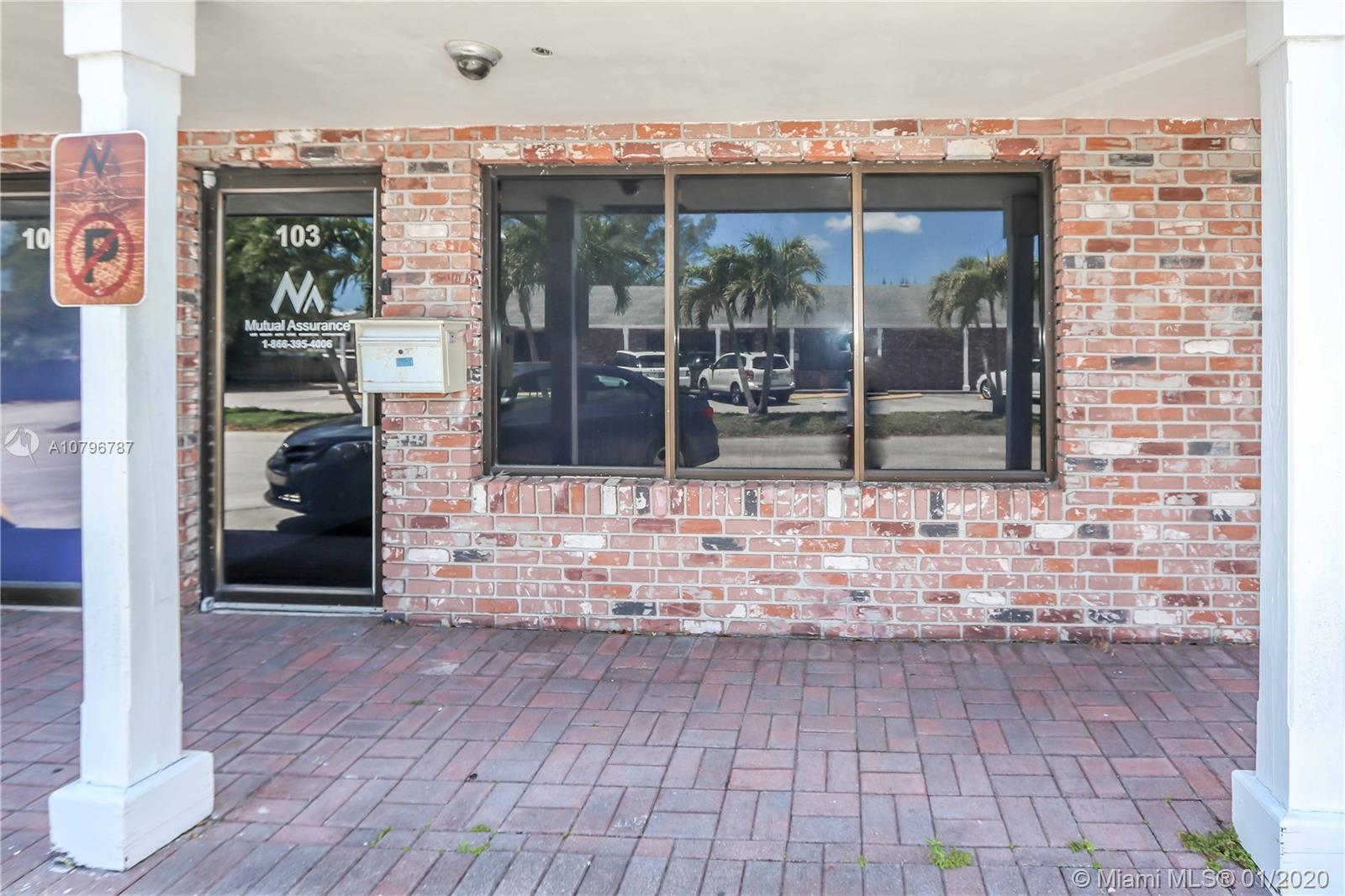 6570 Griffin Rd, Davie FL 33314
