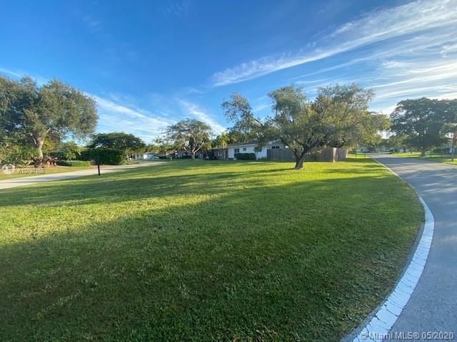 7440 SW 140th Dr, Palmetto Bay FL 33158 photo 2