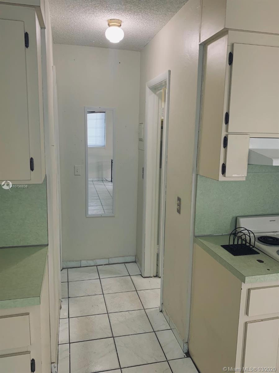 Miami Springs, FL 33166 photo 3