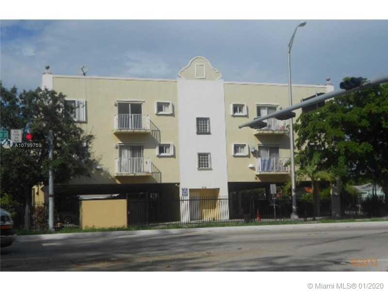3201 W Flagler St # 105, Miami FL 33135
