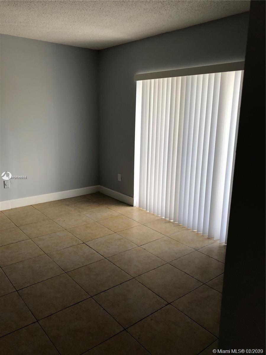 8260 SW 210 # 113, Cutler Bay FL 33189 photo 4