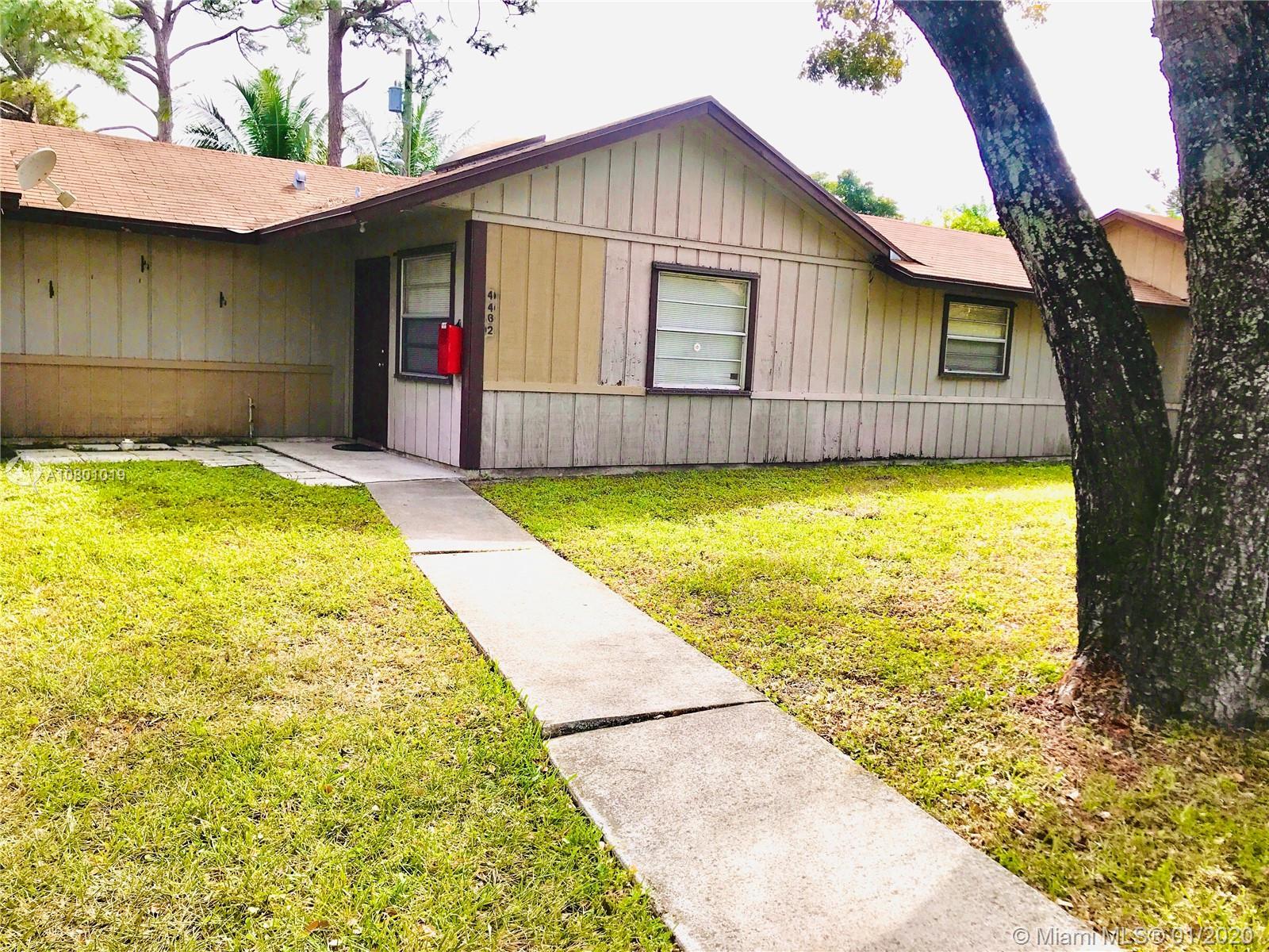 4462 Country Grove Blvd, West Palm Beach FL 33406 photo 2