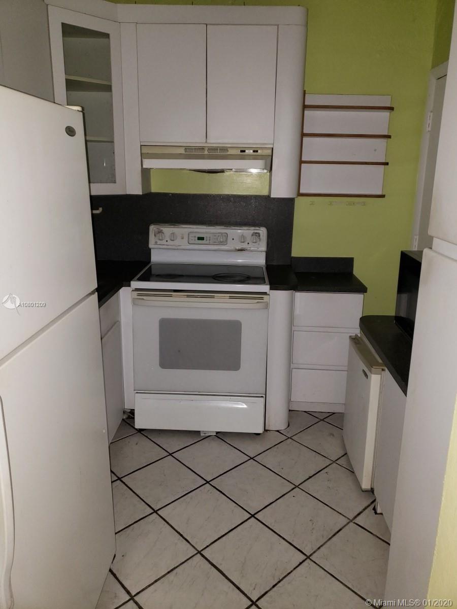680 Miller Dr # W404, Miami Springs FL 33166 photo 5
