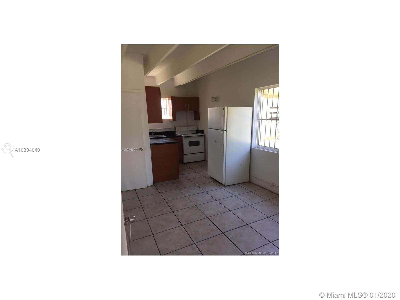 436 SW 8th Ave # 8, Homestead FL 33030 photo 2