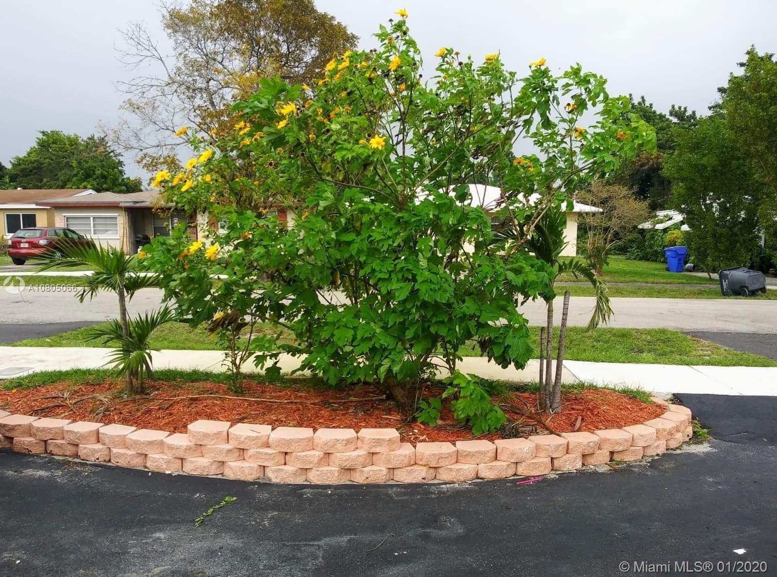 2820 Rodman St, Hollywood FL 33020 photo 3