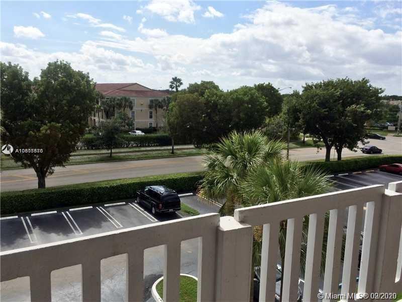 8735 Ramblewood Dr # 412, Coral Springs FL 33071 photo 3
