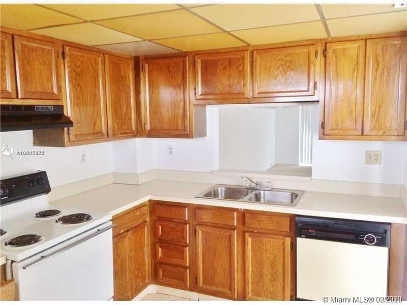 8735 Ramblewood Dr # 412, Coral Springs FL 33071