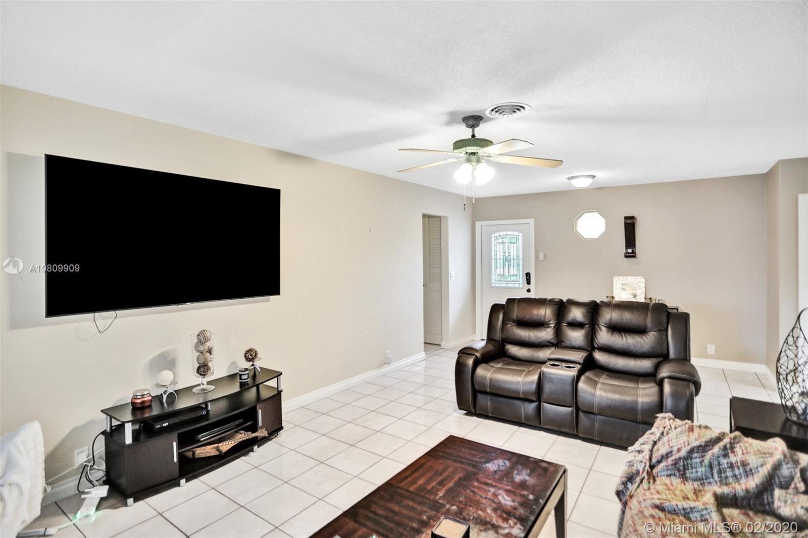 6501 SW 10th St, North Lauderdale FL 33068 photo 5
