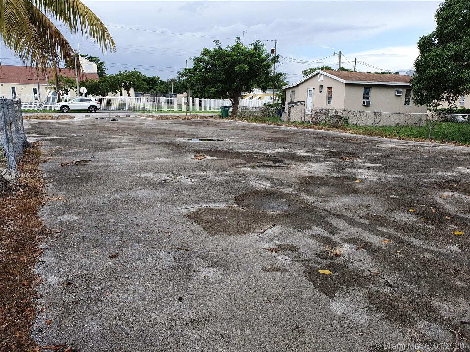 10274 SW 173rd St, Miami FL 33157 photo 3