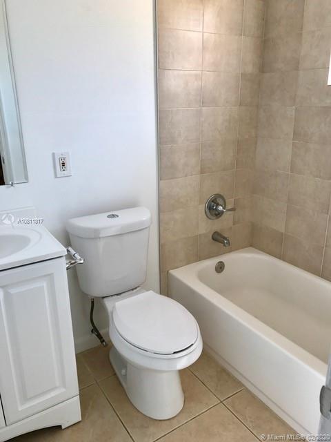 4300 SW 67th Ave # 38, Miami FL 33155 photo 2