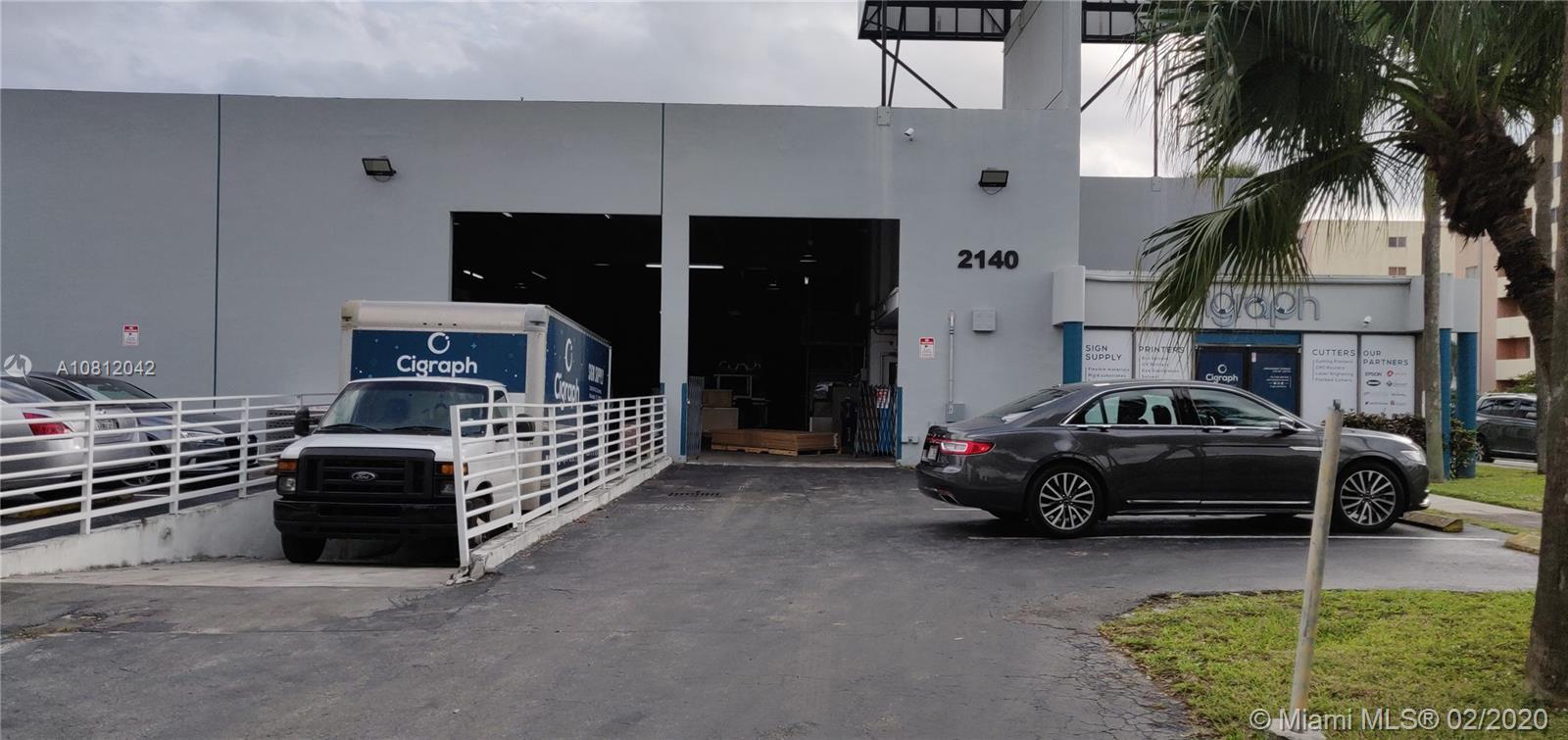 2140 W 62nd St, Hialeah FL 33016 photo 4