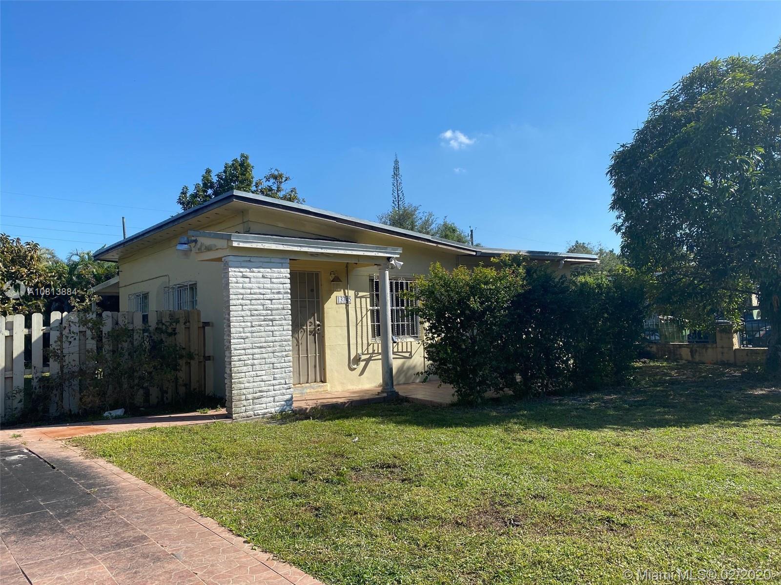 13745 NW 4th Pl, North Miami FL 33168