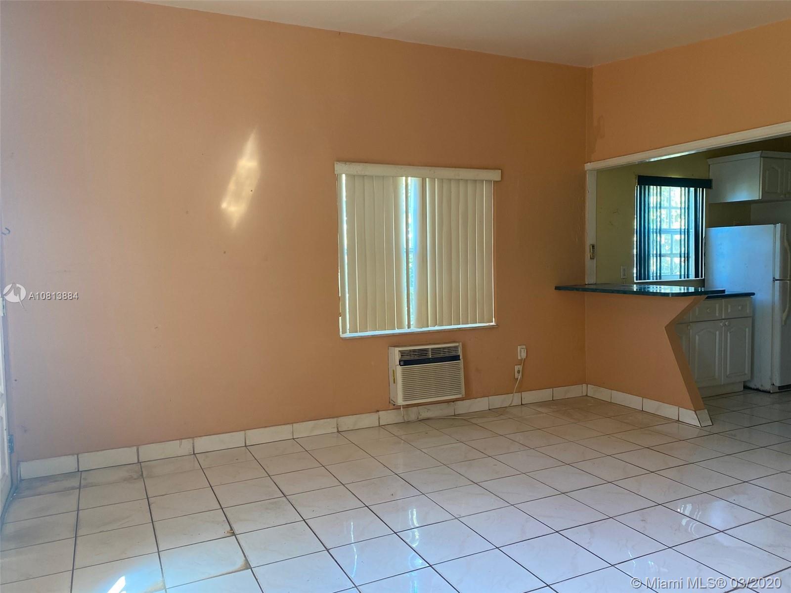 13745 NW 4th Pl, North Miami FL 33168 photo 5