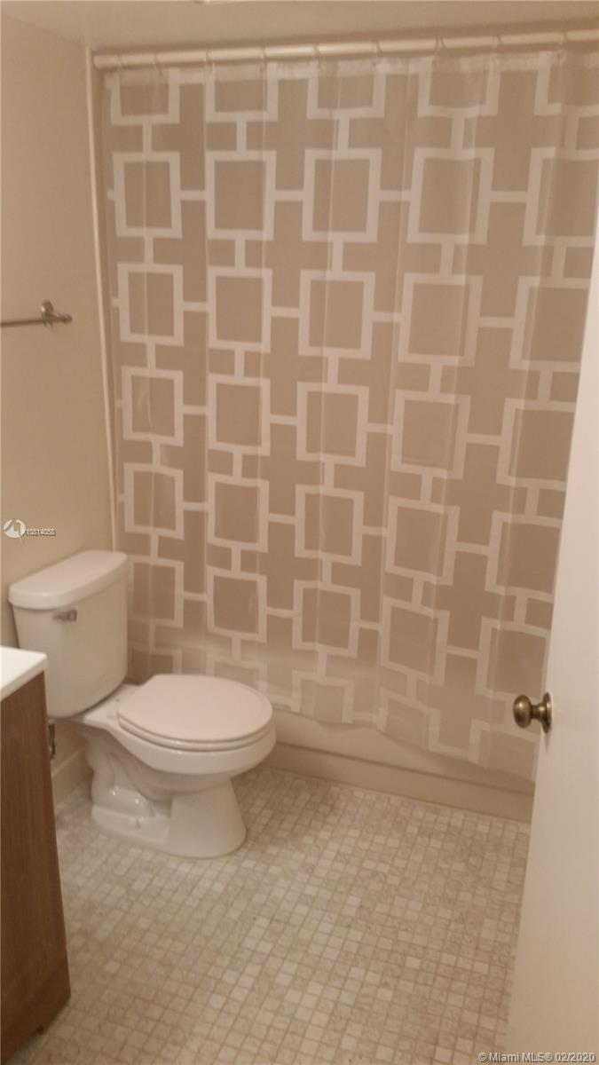 21133 SW 85th Ave # 302, Cutler Bay FL 33189 photo 3