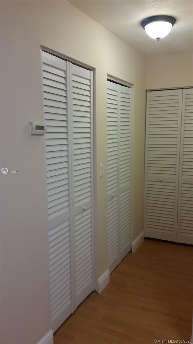 21133 SW 85th Ave # 302, Cutler Bay FL 33189 photo 4