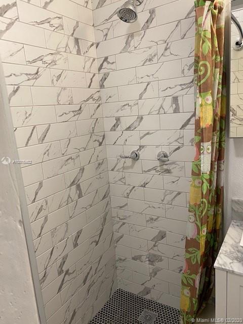 492 E 57th St # 0, Hialeah FL 33013 photo 4
