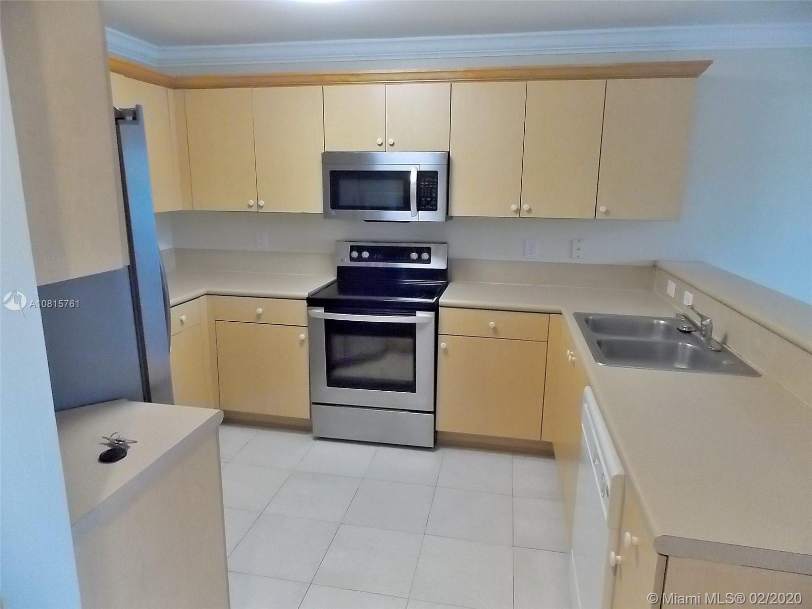832 Imperial Lake Rd # 832, West Palm Beach FL 33413 photo 5