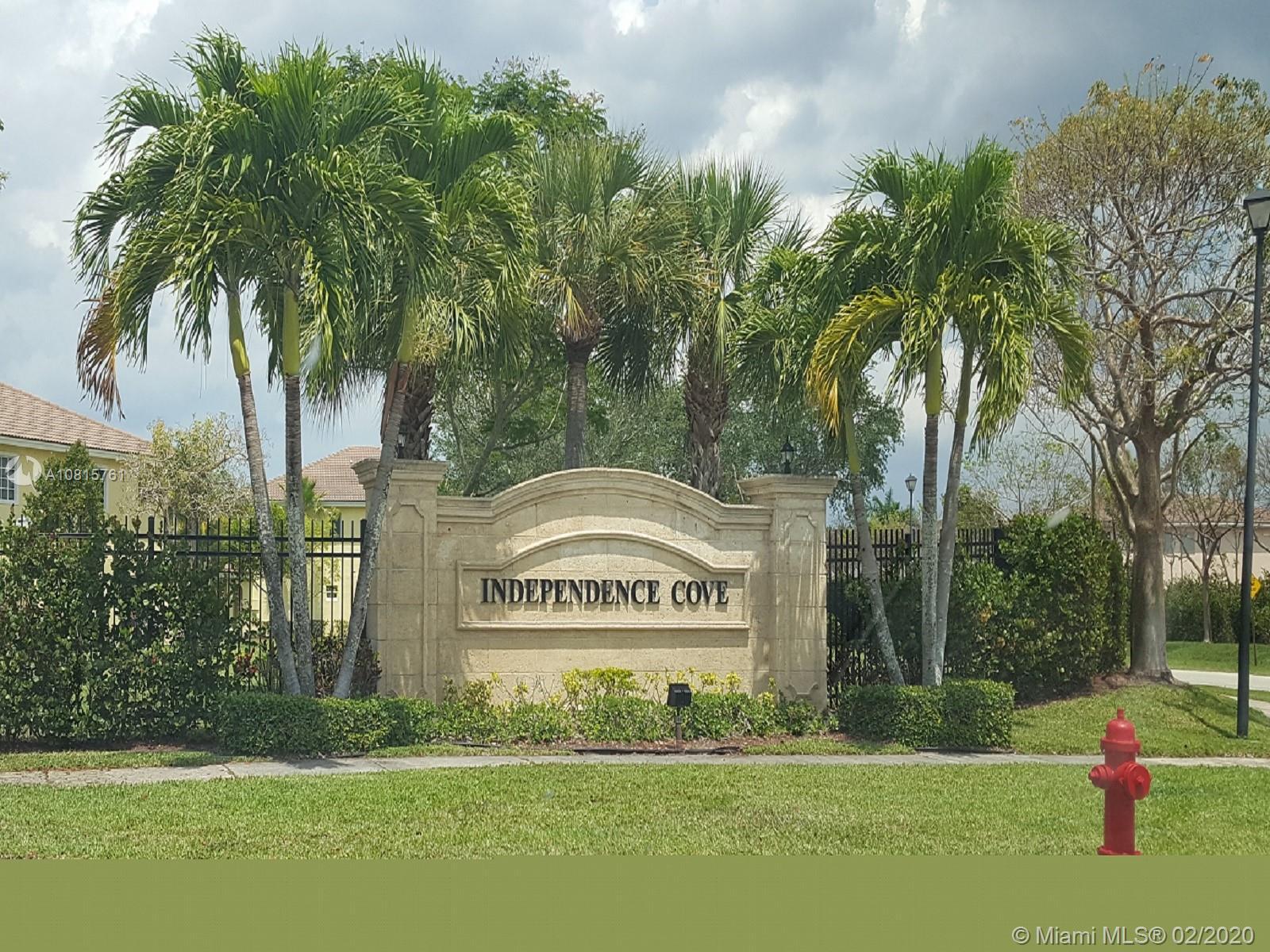 832 Imperial Lake Rd # 832, West Palm Beach FL 33413 photo 4