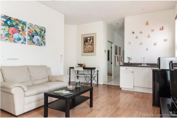 624 Stanton Dr # A, Weston FL 33326